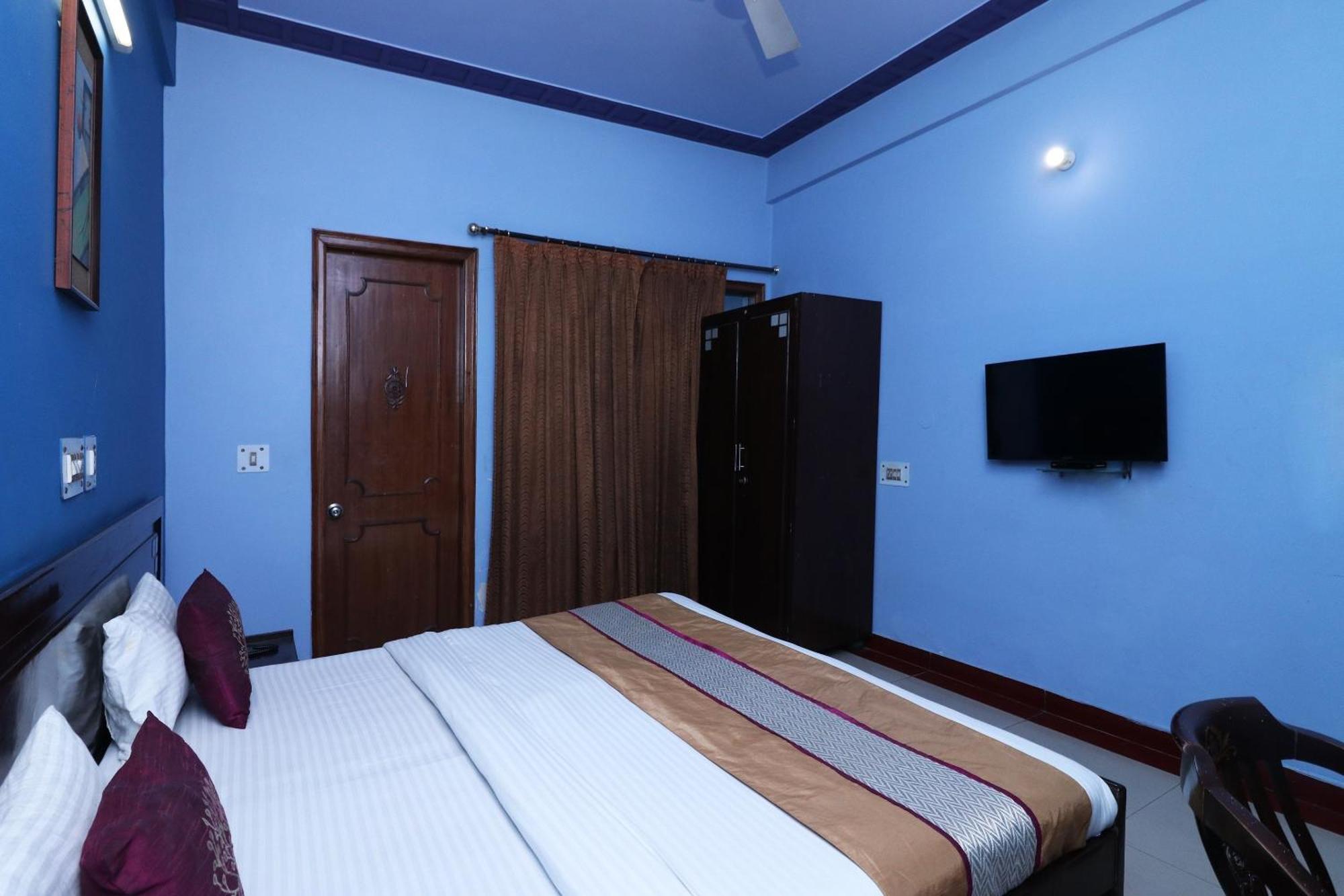 Townhouse Satguru Enclave Road Gurgaon Hotel Jāmb Buitenkant foto